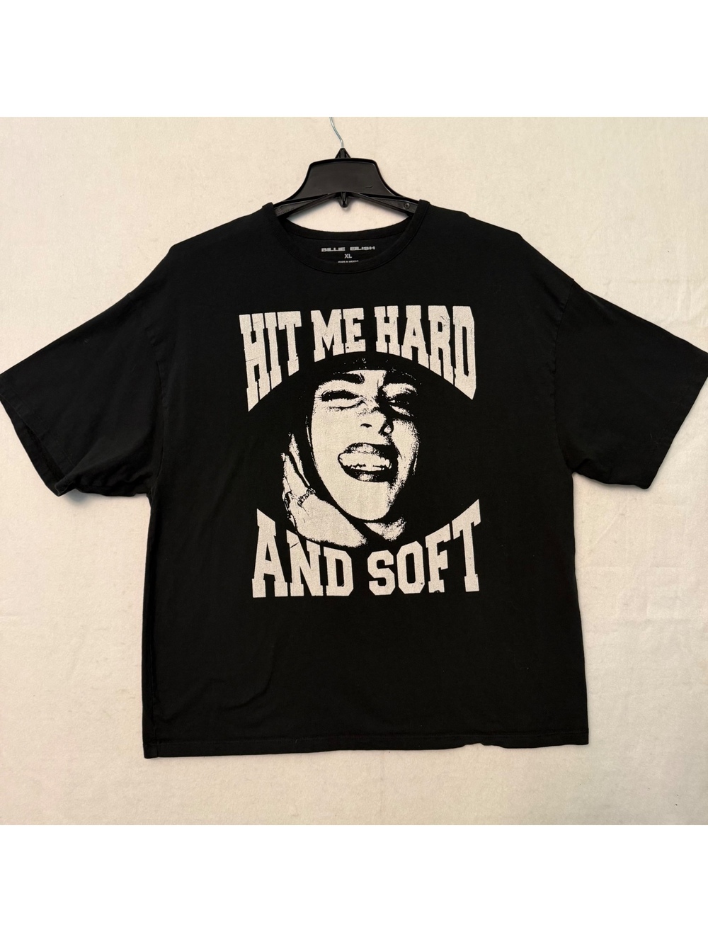 Billie Eilish Official Merch "Hit Me Hard And Soft" Size XL Black & White Tee